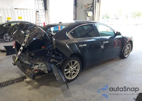 2010 Nissan Maxima 3.5 Sv from USA, damaged, VIN 1N4AA5AP4AC806147